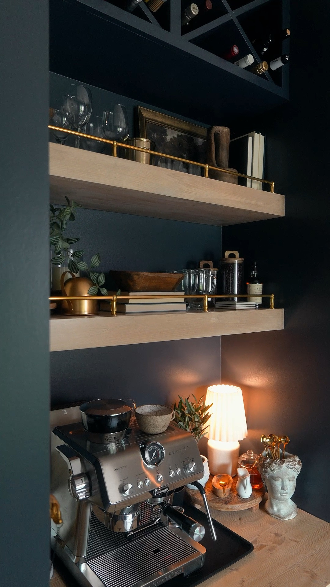 The perfect finishing touch for our shelves! ✨

#LTKU #LTKHome