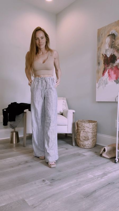 Confident linen pants from Target! I’m 5’2” wearing an XS. My tall girls would probably need to wear flats  

#LTKxTarget #LTKSeasonal #LTKfindsunder50