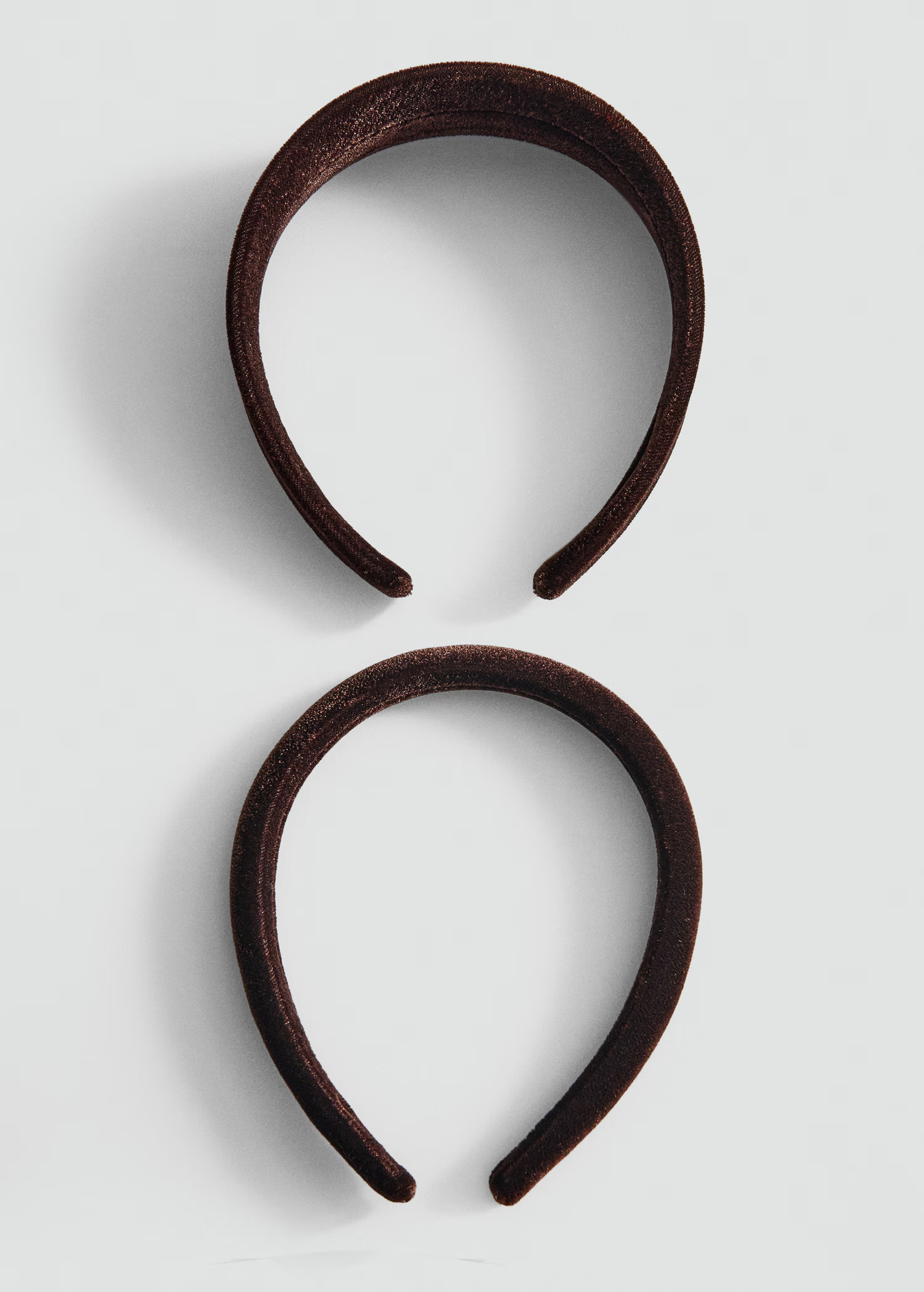 Pack of 2 velvet headbands | MANGO (UK)