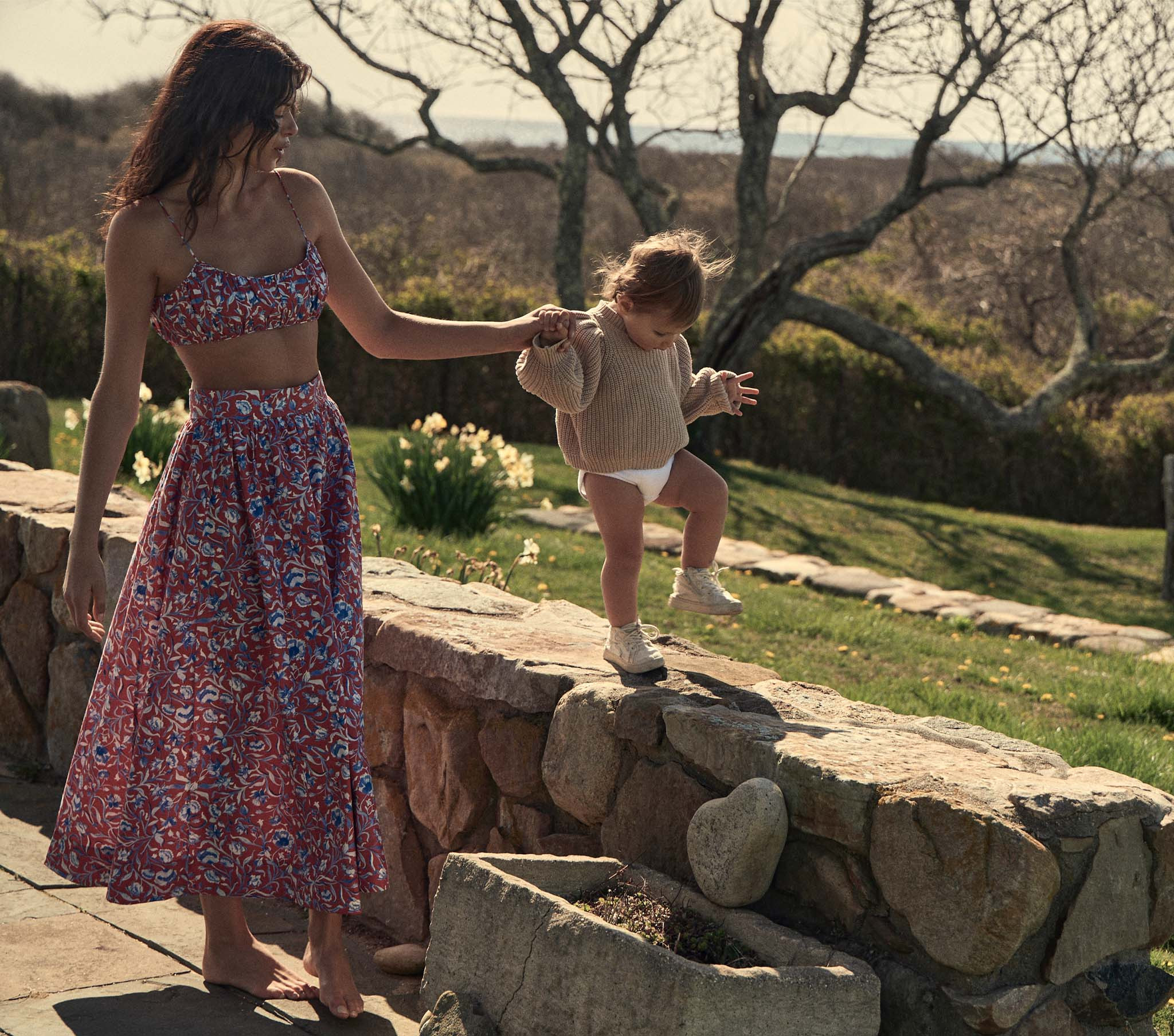 Amalfi Skirt - Crimson Columbia Street Floral | DÔEN | DOEN