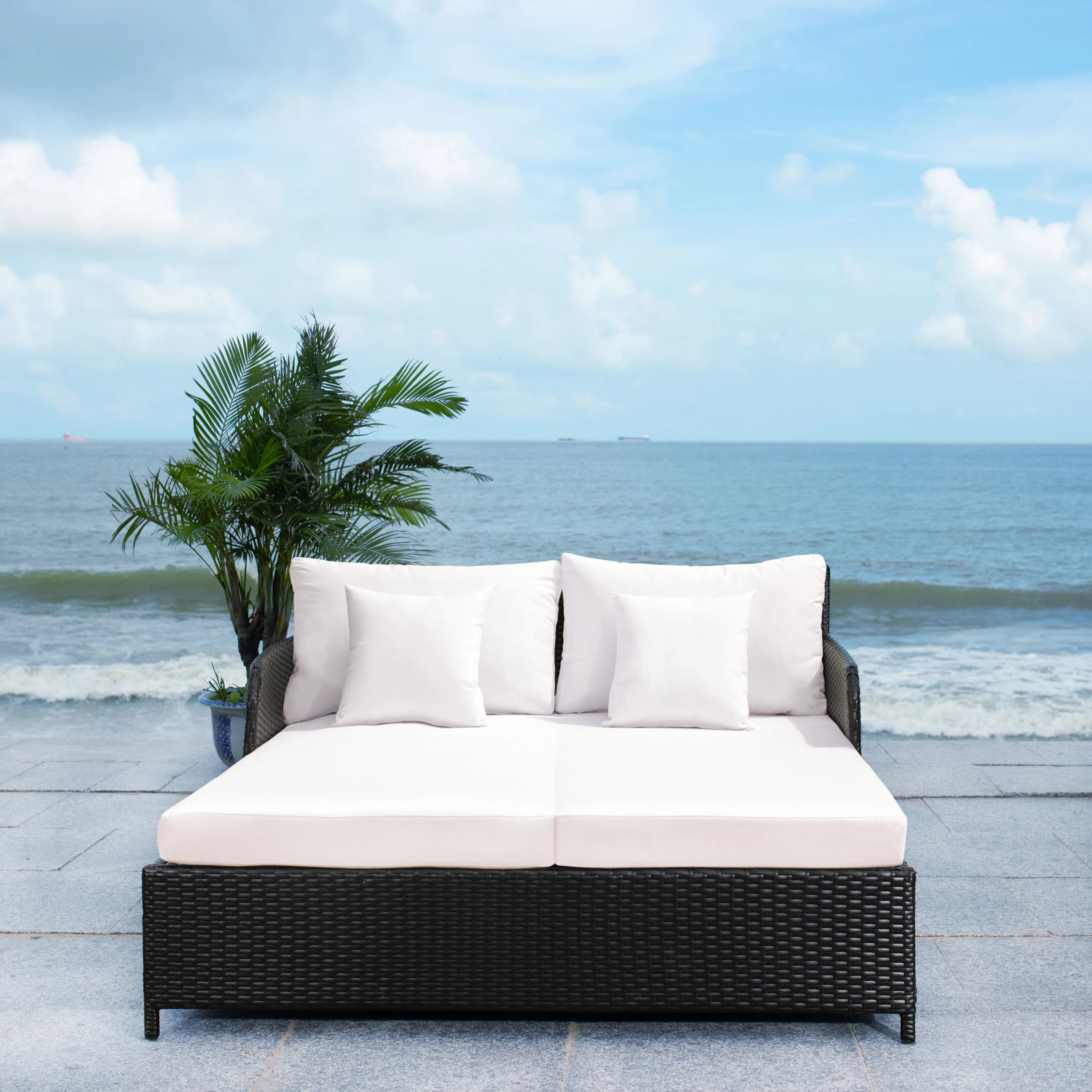 Cadeo 53.1'' Wicker Outdoor Patio Daybed | Wayfair North America