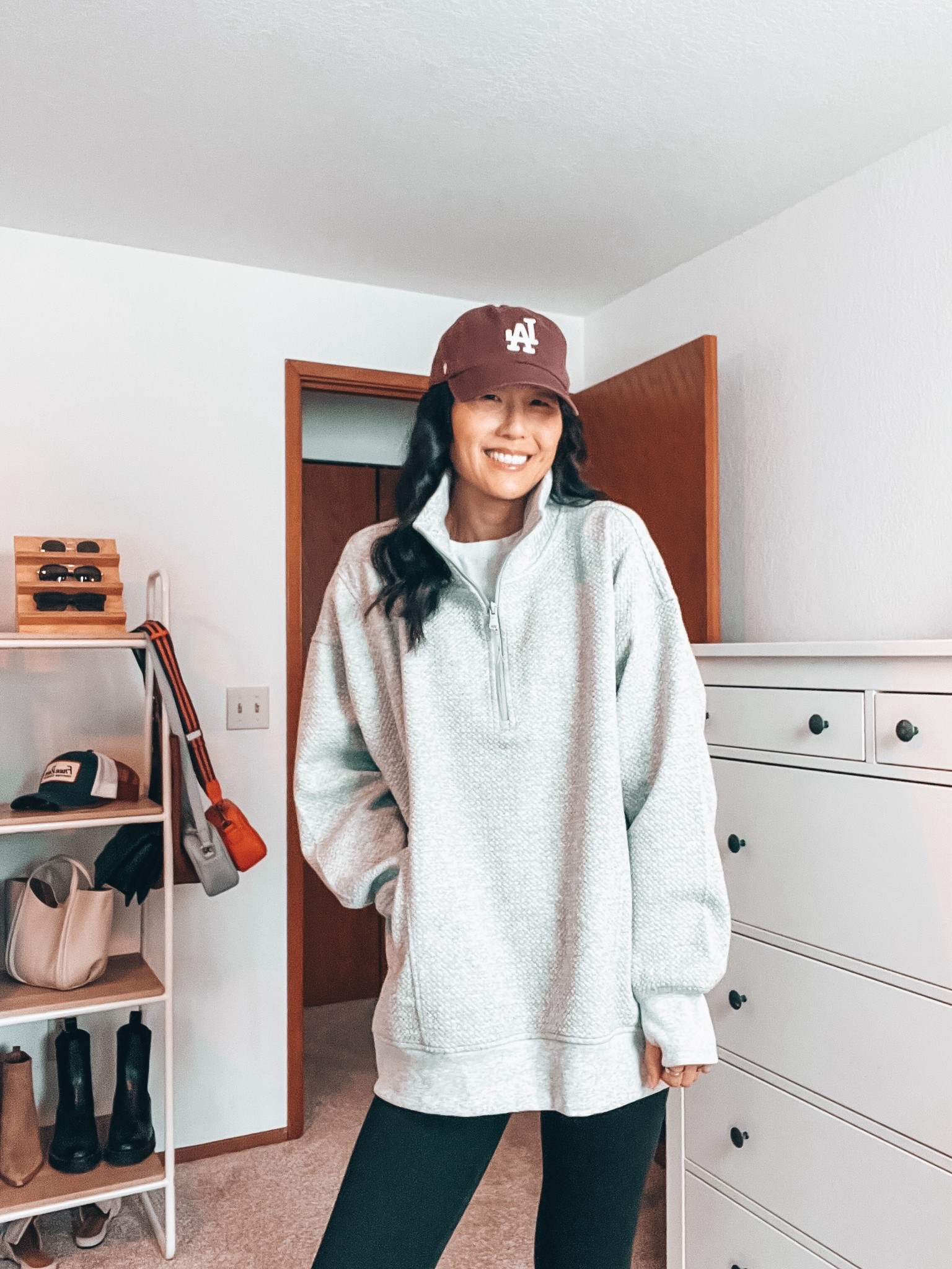 Dynamic fleece textured tunic mock neck sweatshirt with pockets, I sized up to a large for very oversized fit


#LTKActive #LTKSaleAlert #LTKFindsUnder50