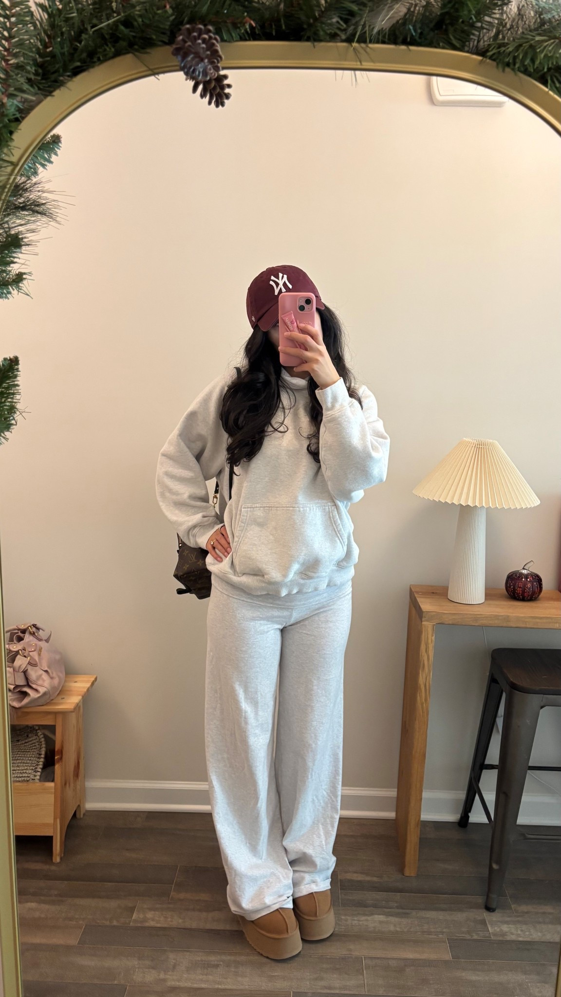 Yankees baseball cap
Aritzia mega fleece hoodie (m)
Brandy Melville Priscilla flare pants

#LTKFindsUnder100