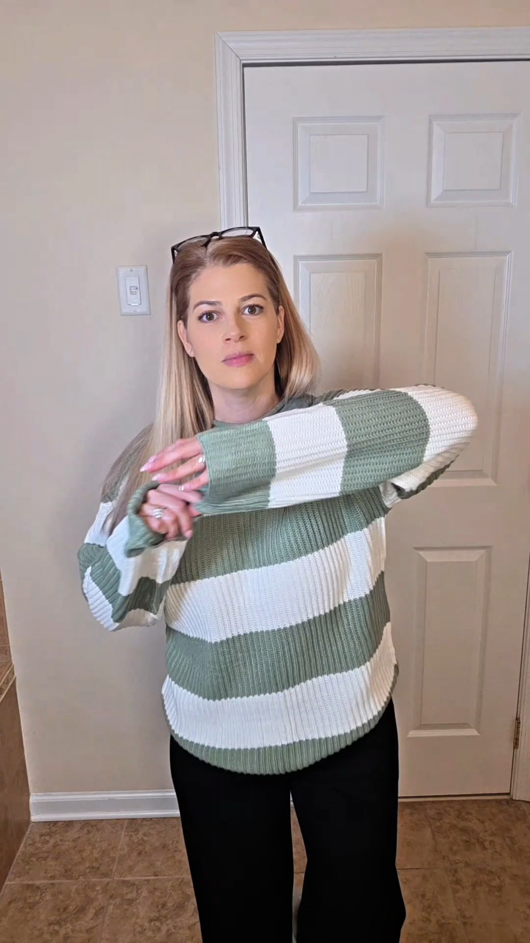 Perfect oversized chunky sweaters! Wearing size small 

#LTKHoliday #LTKootd