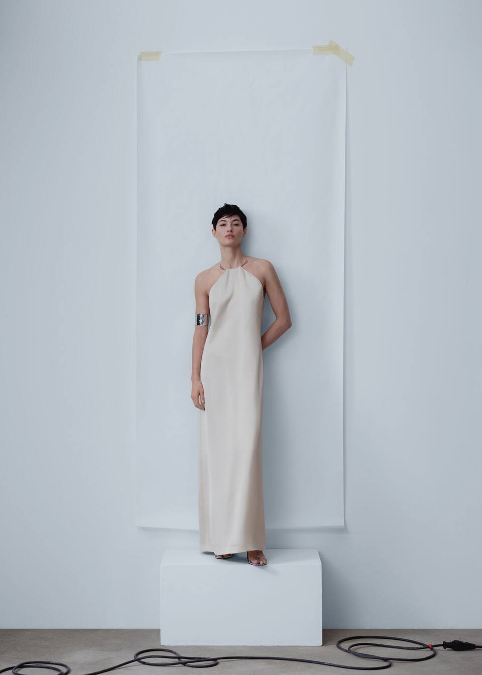 £ 200.00 | MANGO (UK)