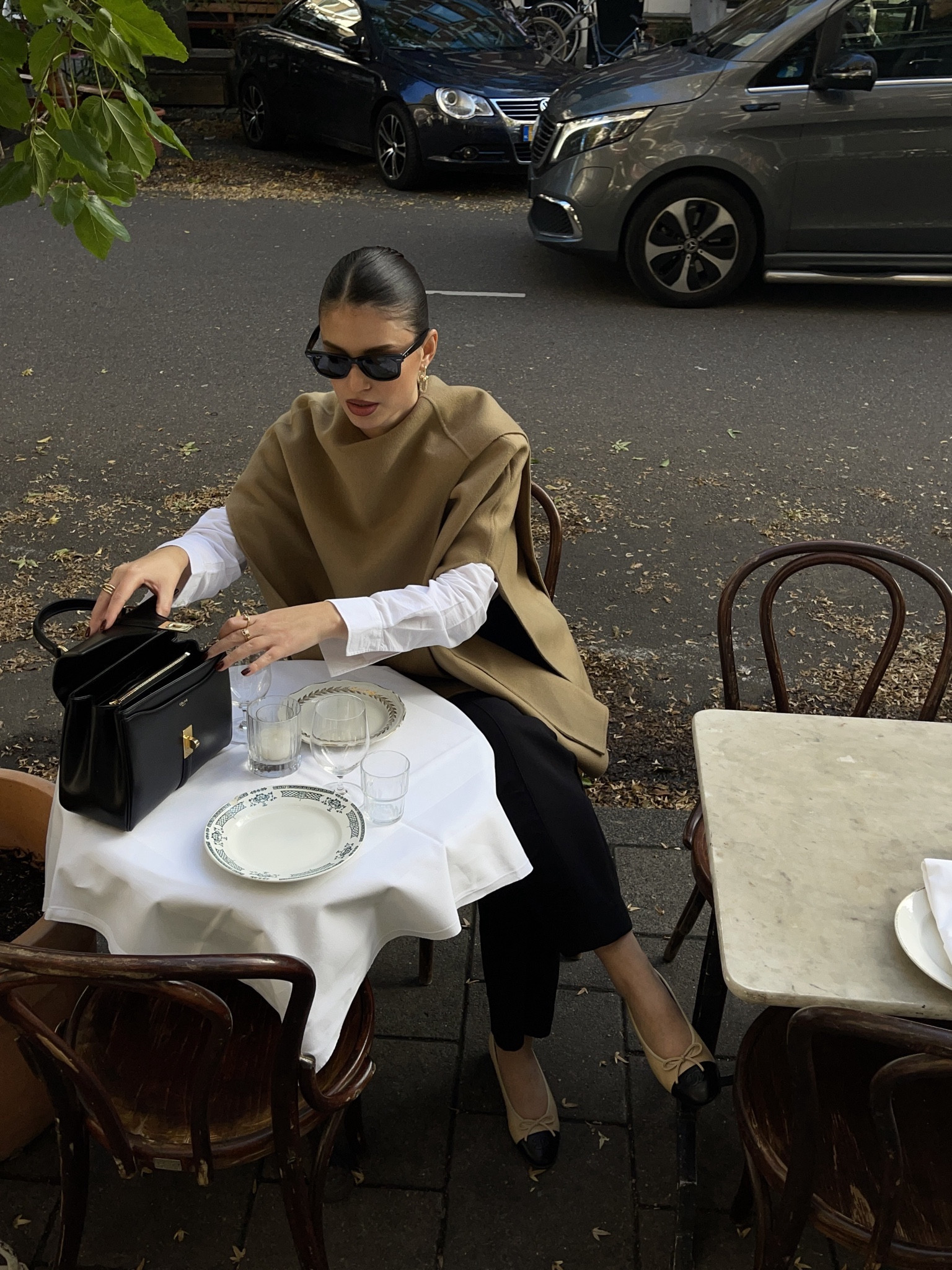 Cape en laine Cos 🤎 

#LTKSeasonal #LTKfamily #LTKeurope