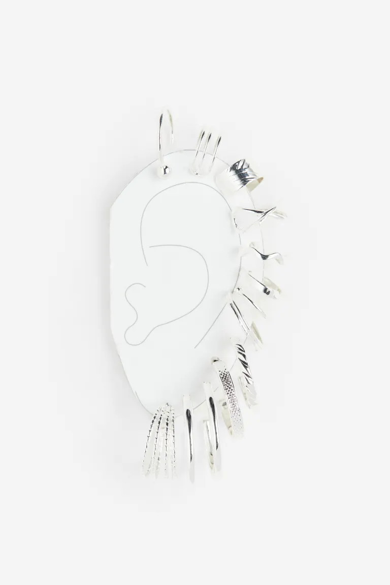 Pendientes y ear cuffs | H&M (FR, IT, ES, PT, BE)