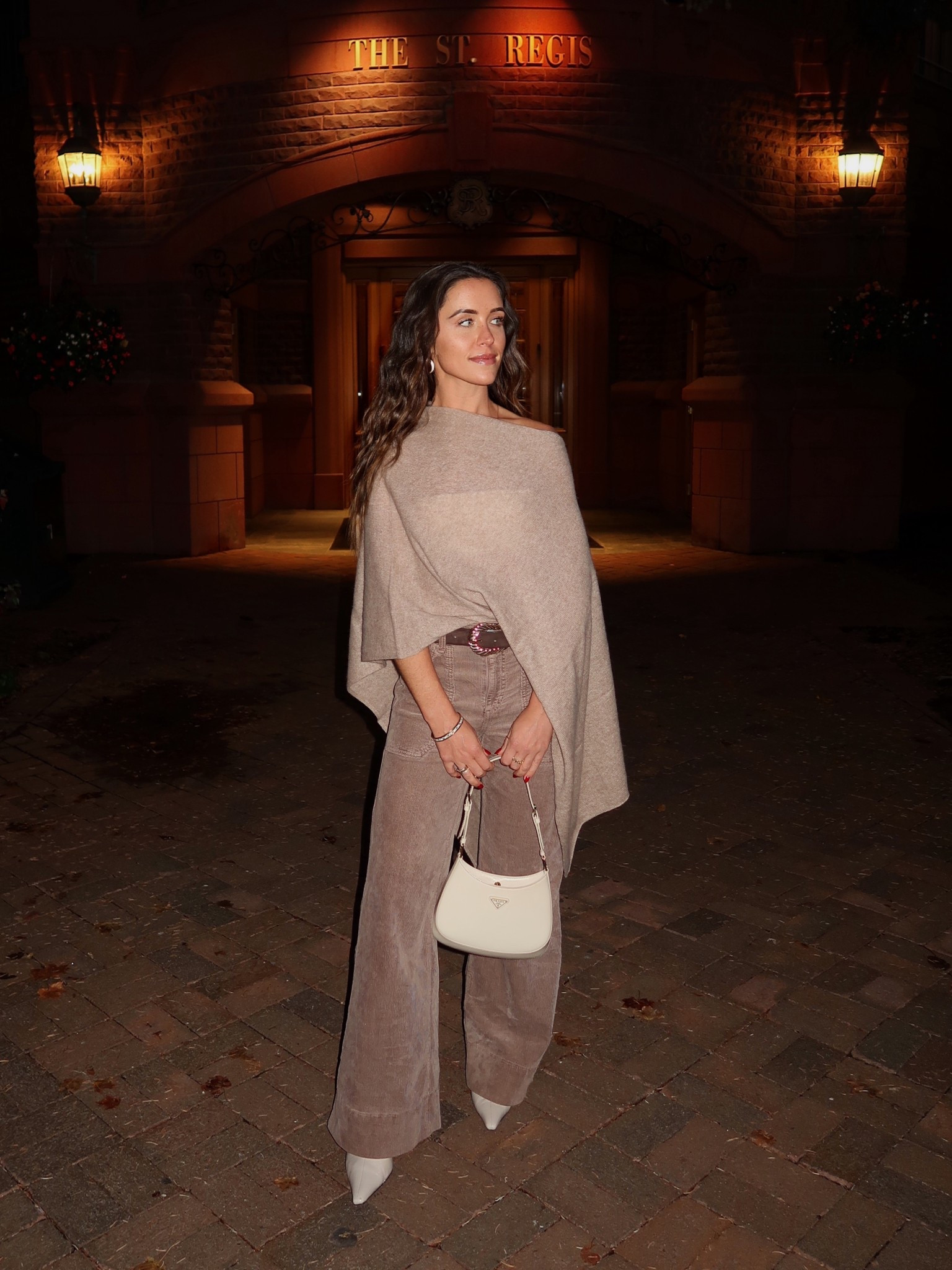 fall dinner outfit in aspen (perfect for winter too)
obsessed with this cashmere poncho paired with corduroy flare pants (wearing a size 26)
Finished it with a cute western belt and some ivory boots. 

#LTKSeasonal #LTKTravel