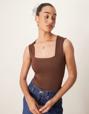 New Look square neck slinky bodysuit in brown | ASOS | ASOS (Global)