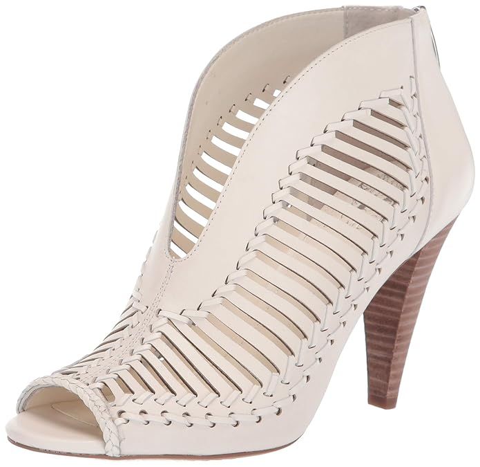 Vince Camuto Women's Acha Pump | Amazon (US)