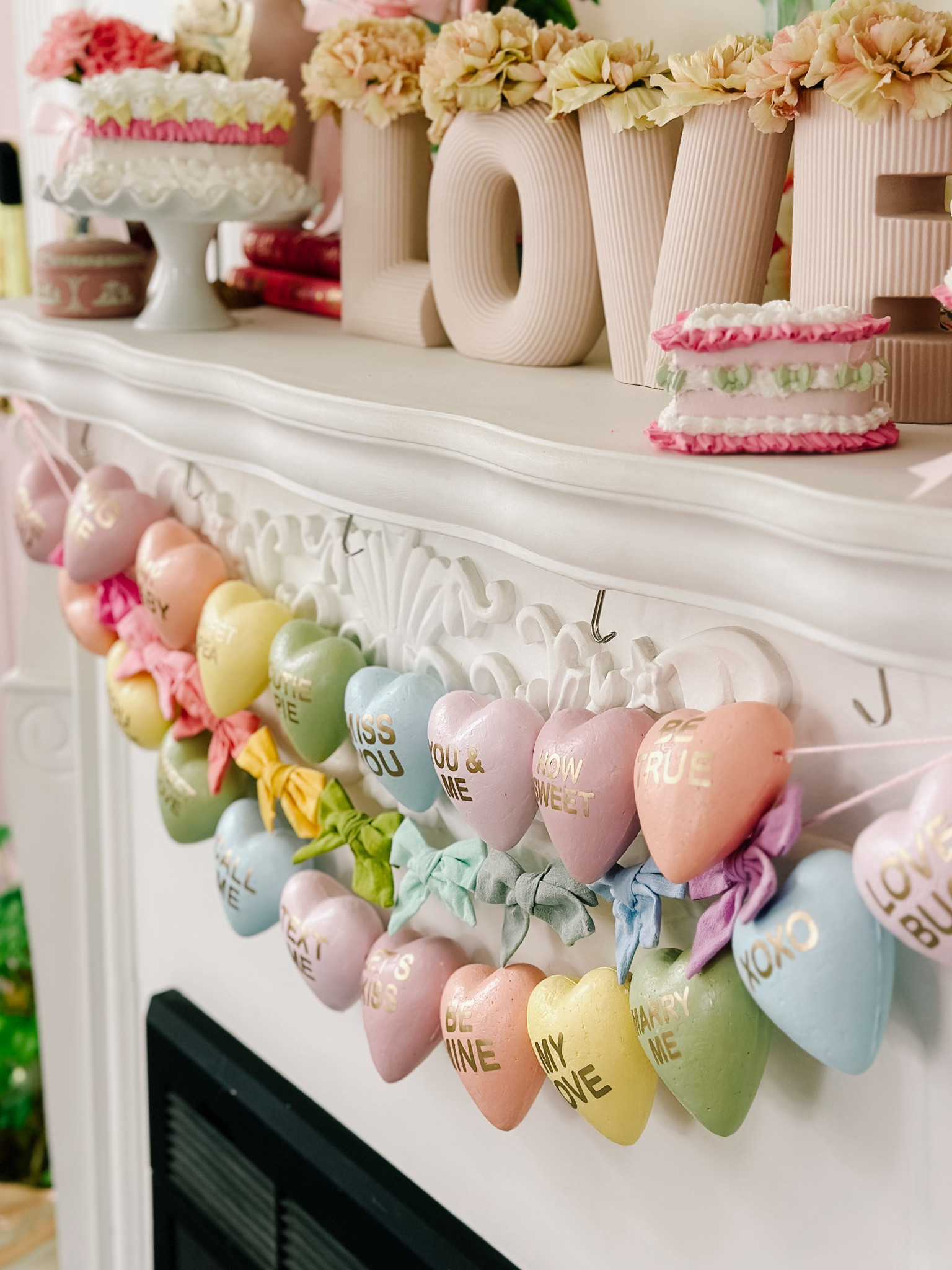 Valentine’s mantel decor 💗

#LTKHome