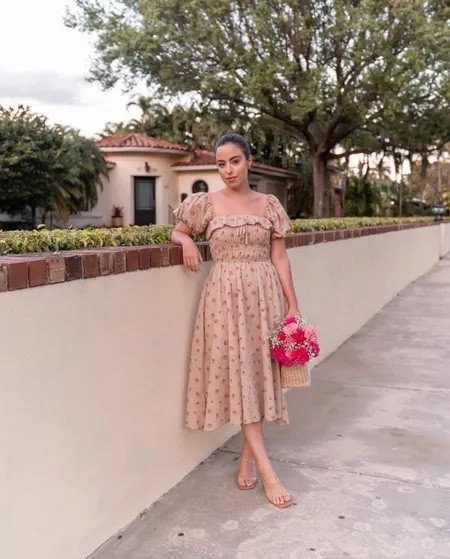 This stunning floral print dress is the most perfect pick for a night out with the girls and it's a budget-friendly find at less than $40!

summer dress, wicker handbag, feminine style, affordable look, girls night, romantic aesthetic, petite fashion, modest look

#LTKootd #LTKPetite #LTKU