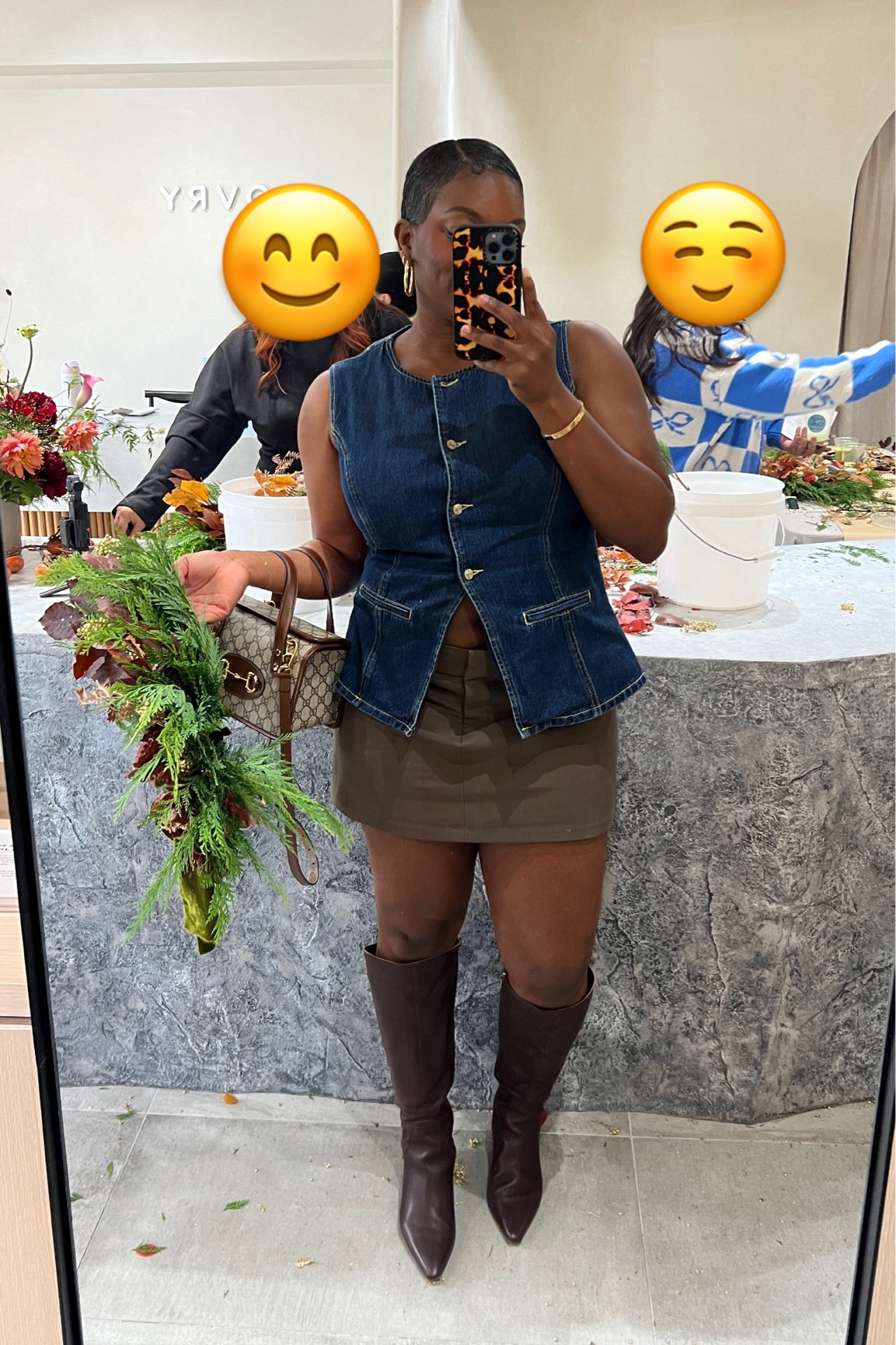 A little transitional look for today cuz the weather was a combo of hot and slightly cool somehow 

Meshki Denim waistcoat 
Astr the label mini skirt
Naturalizer deesha wide calf boot

#LTKFindsUnder100 #LTKStyleTip #LTKShoeCrush