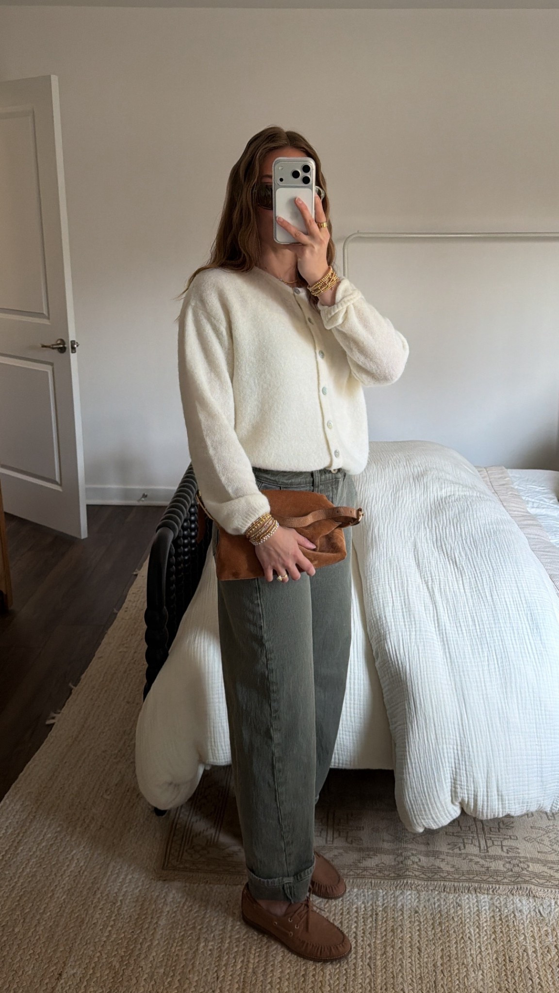 3/27/26 Casual Spring Outfit

Easy spring outfit lately 🤍 Wearing my Abercrombie green barrel jeans (size 25 regular) with a cream sweater (mine is from American Vintage).

Finished the look with my J.Crew suede bag. My sunglasses are Vehla and my shoes are Tommy Bahama (both can’t link, so I’ll include similar styles).

Everything I can link is here ✨

#LTKSaleAlert #LTKSeasonal #LTKootd