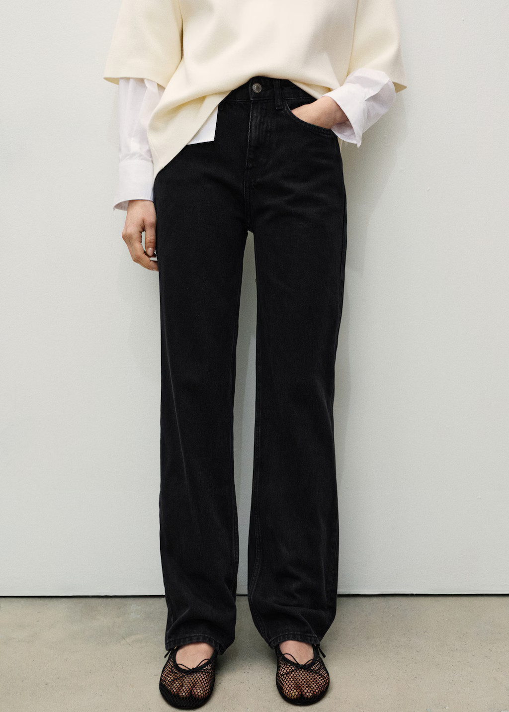 Matilda medium-rise straight-fit jeans - Women | MANGO USA | Mango (US/MX/AU)