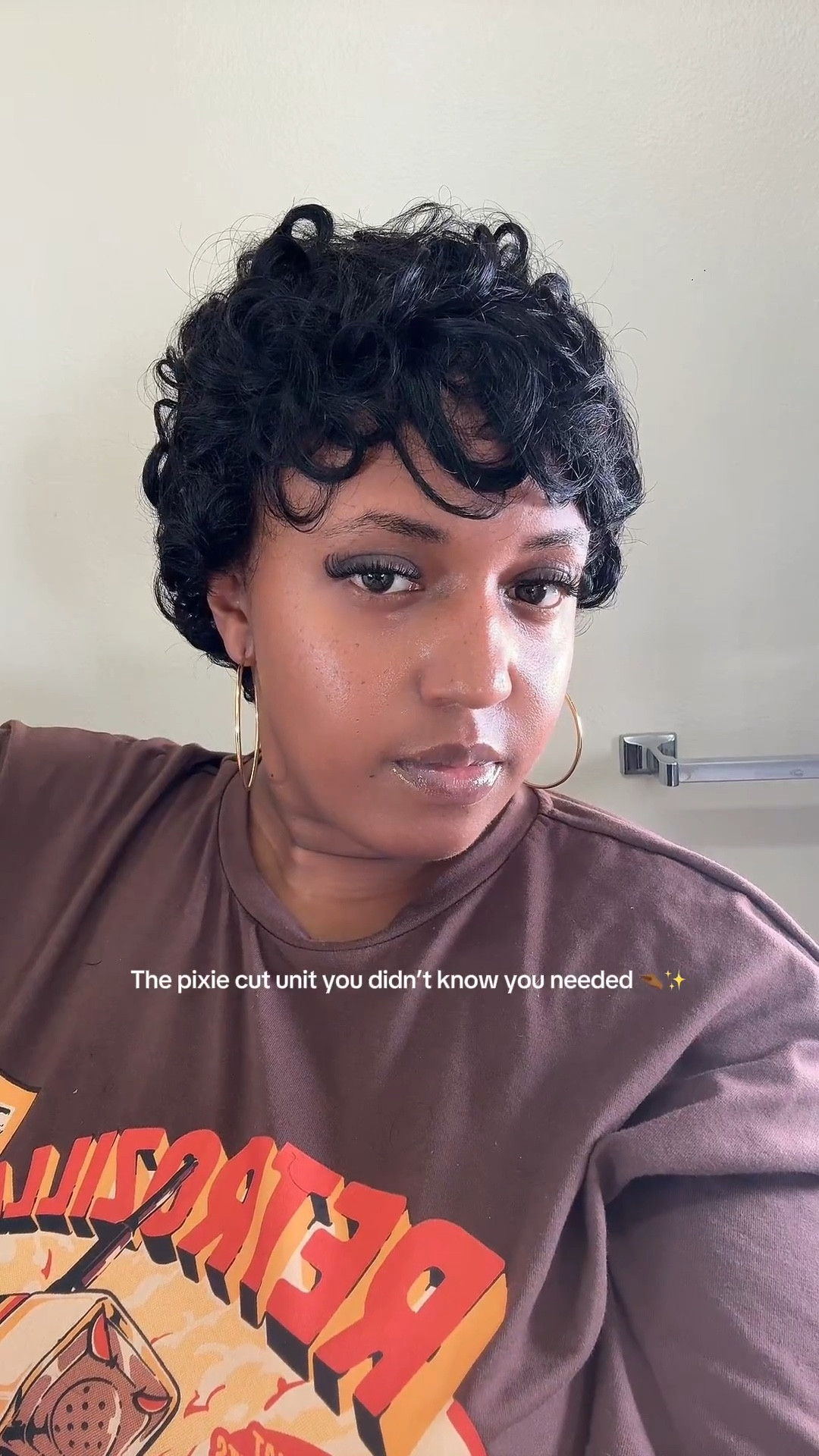 Short pixie cut unit 💇🏾‍♀️

Direct Link to purchase this exact unit Via Tik Tok Shop is : https://www.tiktok.com/t/ZTkkeNSap/ 

#LTKhair 


#LTKBeauty