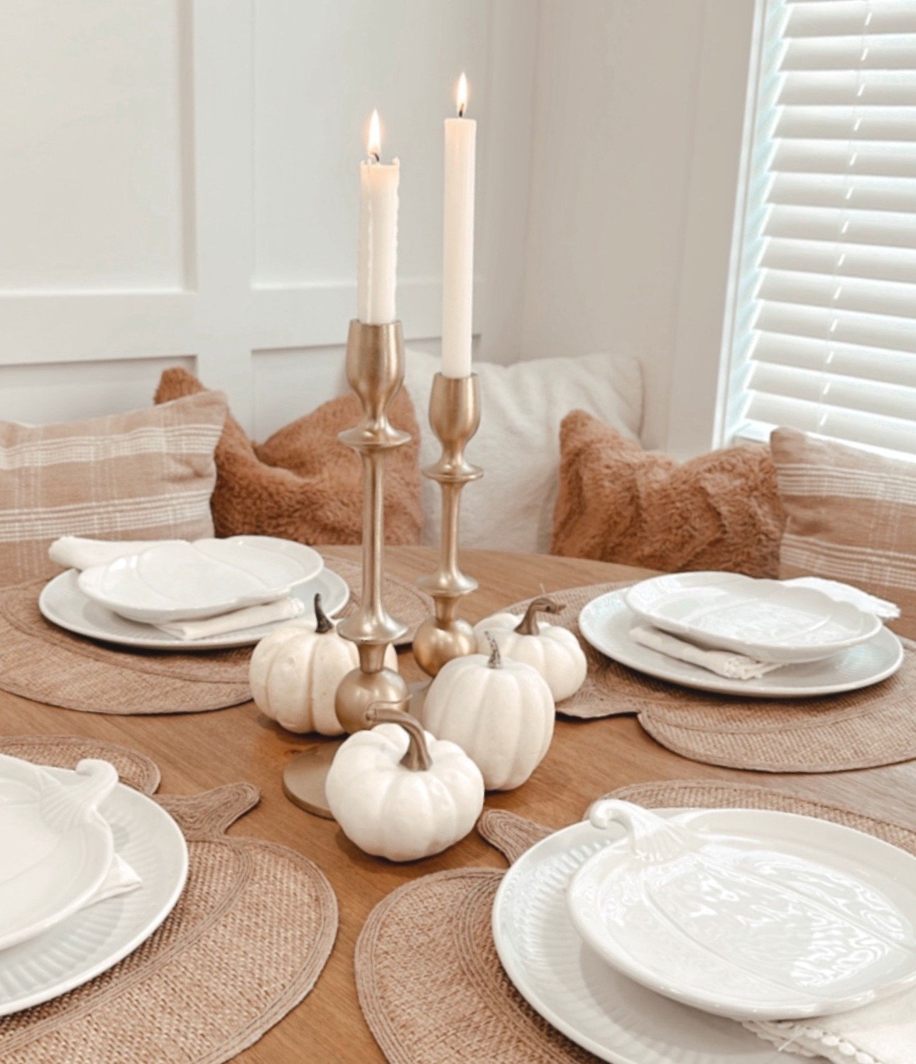 Simple Fall table decor 🤎🍂

#LTKFallSale #LTKHome #LTKSeasonal