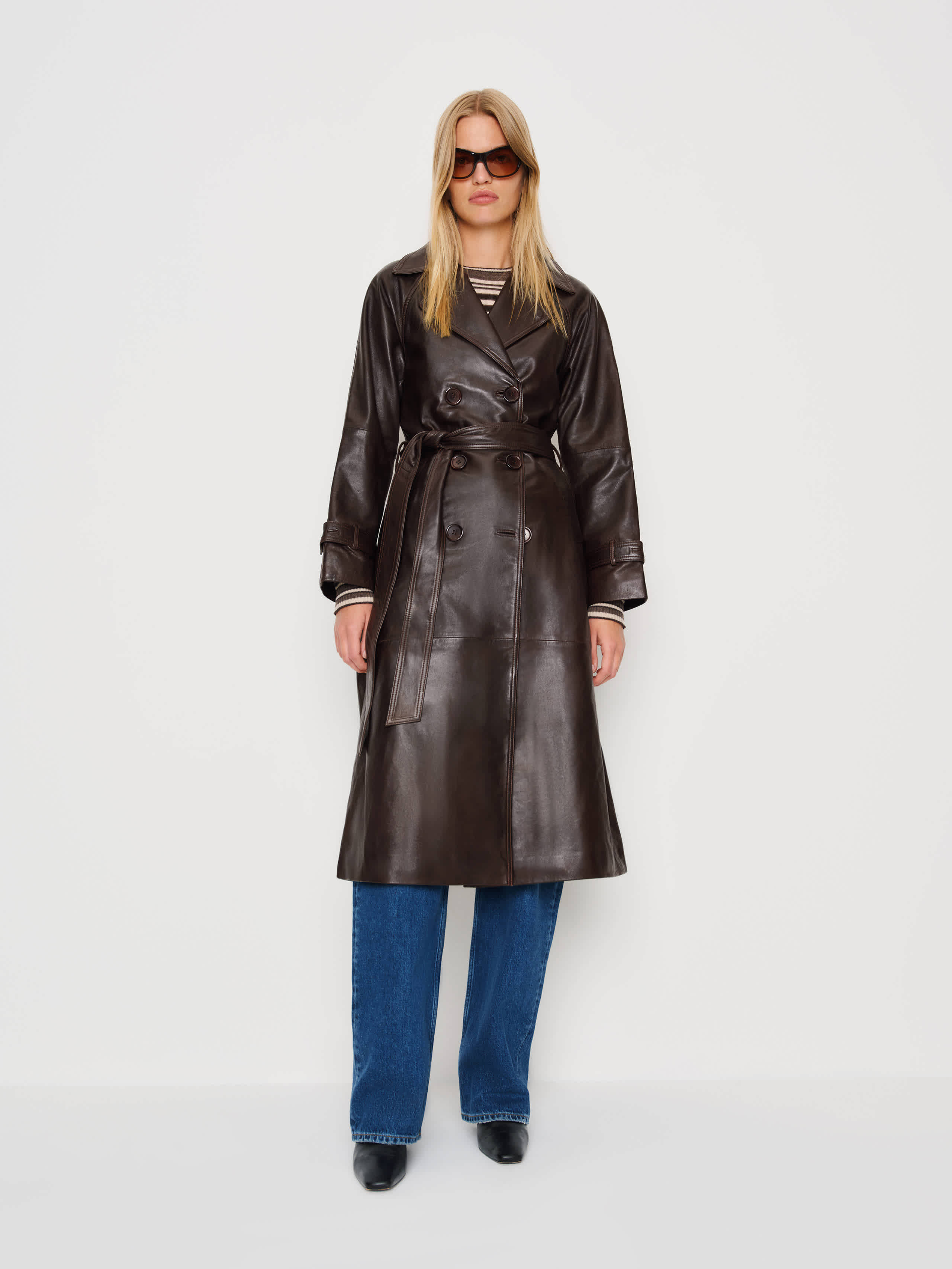 Veda Ashland Leather Trench Coat Brown Medium | Reformation (Global)