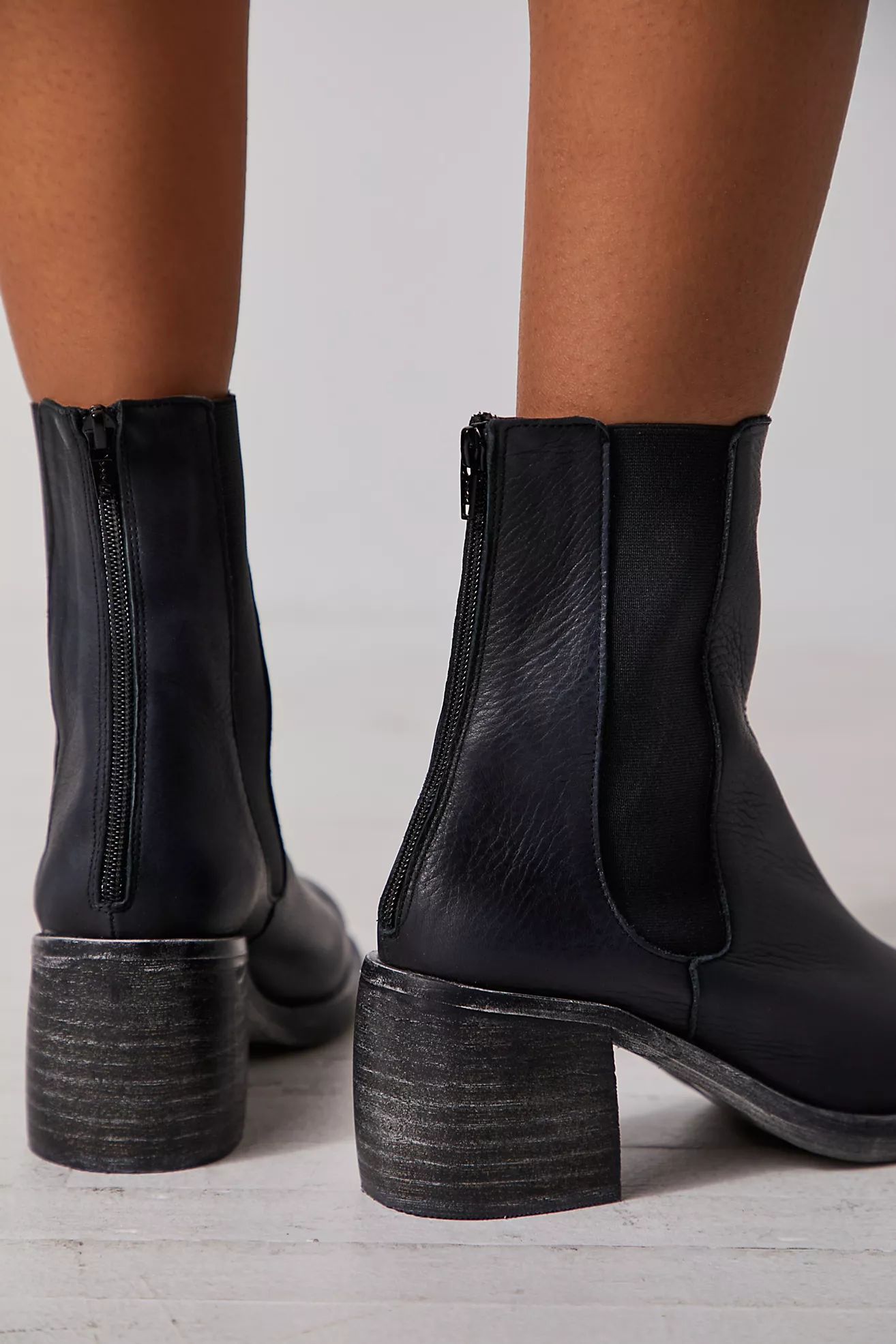 Essential Chelsea Boots | Free People (UK)