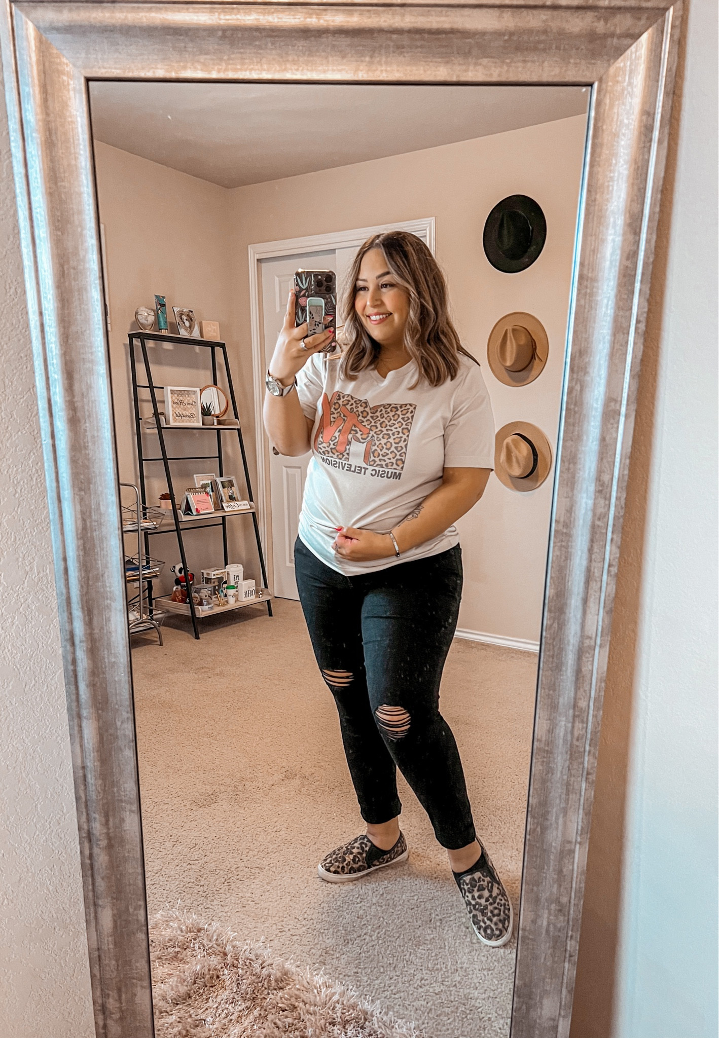 Sassy Queen Boutique graphic tee share 1 - casual and comfortable as always 🫶🏽🐆❤️
Code: Nicole10 saves you at checkout!

#LTKSale #LTKFind #LTKunder50