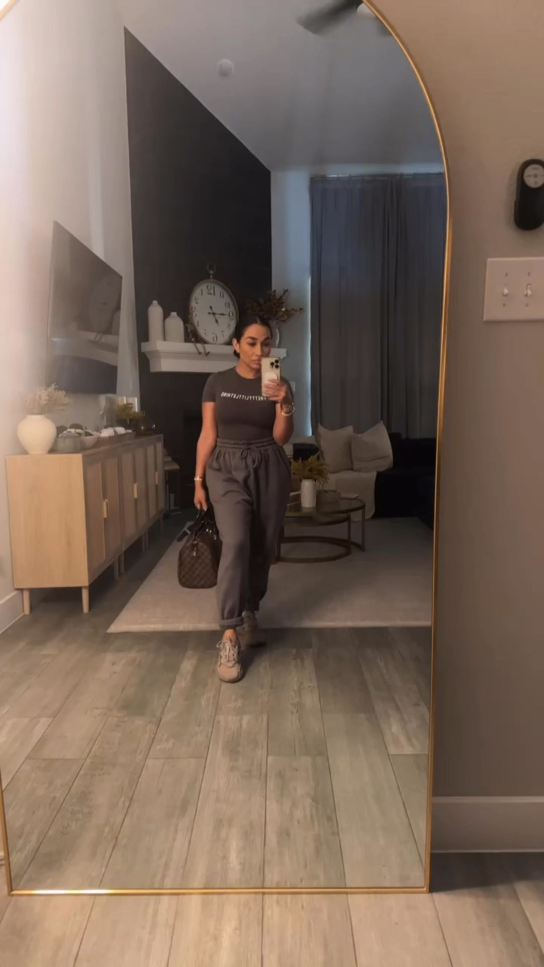 #fallstyle #loungewear #PLT #affordablestyle #neutralstyle

#LTKStyleTip #LTKFindsUnder50 #LTKActive