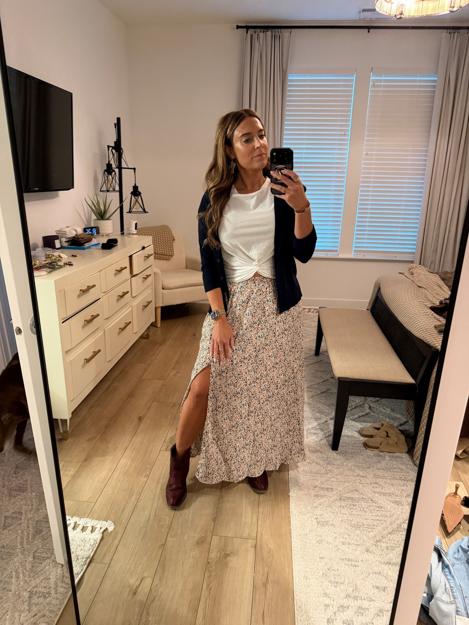I liked this skirt so much I snagged it in another color—imagine that 🤭 
💡 Have you heard the Rule of Thirds in Fashion? It helps create the illusion of longer proportions and a more balanced silhouette by visually breaking your body into 1/3s. If I wore a longer top with this, it would make me look a lot blockier (1/2, 1/2). It can be 1/3 and 2/3 or 1/3, 1/3, and 1/3—you create a longer visual line, which makes you look taller and more elongated.

#LTKStyleTip #LTKMidsize #LTKSeasonal