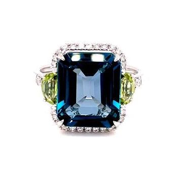 Pallette London Blue, Peridot and Diamond Ring | Smith's of Dublin