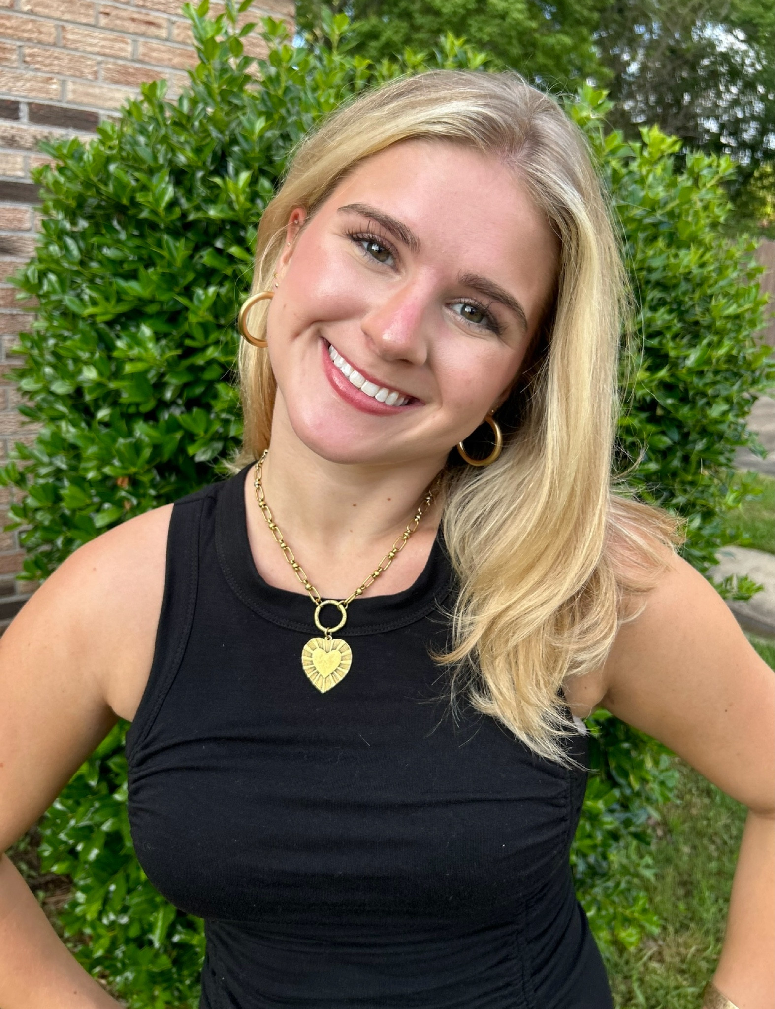 FAV HEART NECKLACE 