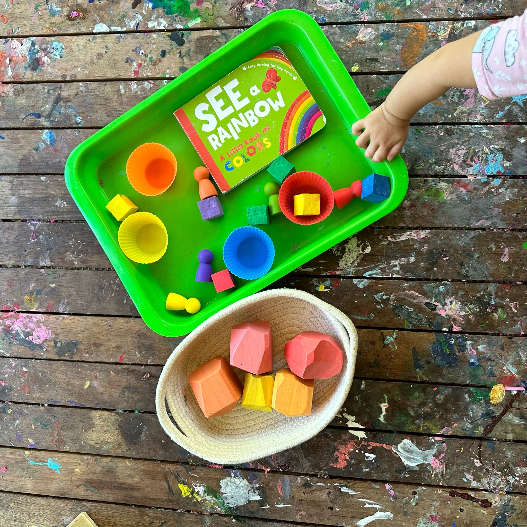 Sensory bin for a baby younger than a year!!  This is the set up we have for our 11 month old! 