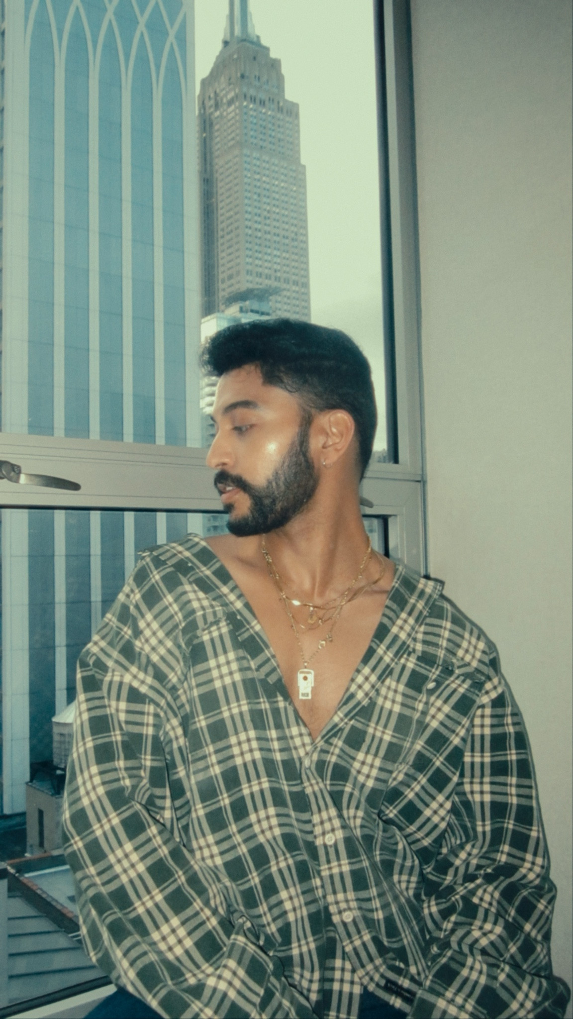 Oversized Flannel - Causal Winter Outfit For Men, Abercrombie & Finch Flannel & Levi’s 501s, Gold Accessories - Men’s grooming and style tips 

#LTKmens #LTKstyletip #LTKbeauty