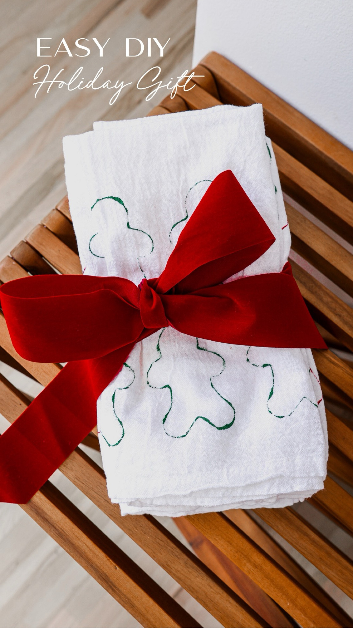 Easy DIY Holiday Gift ❤️🎁 These tea towels are so cute and they only take a few materials! 

#LTKGiftGuide #LTKHoliday #LTKSeasonal