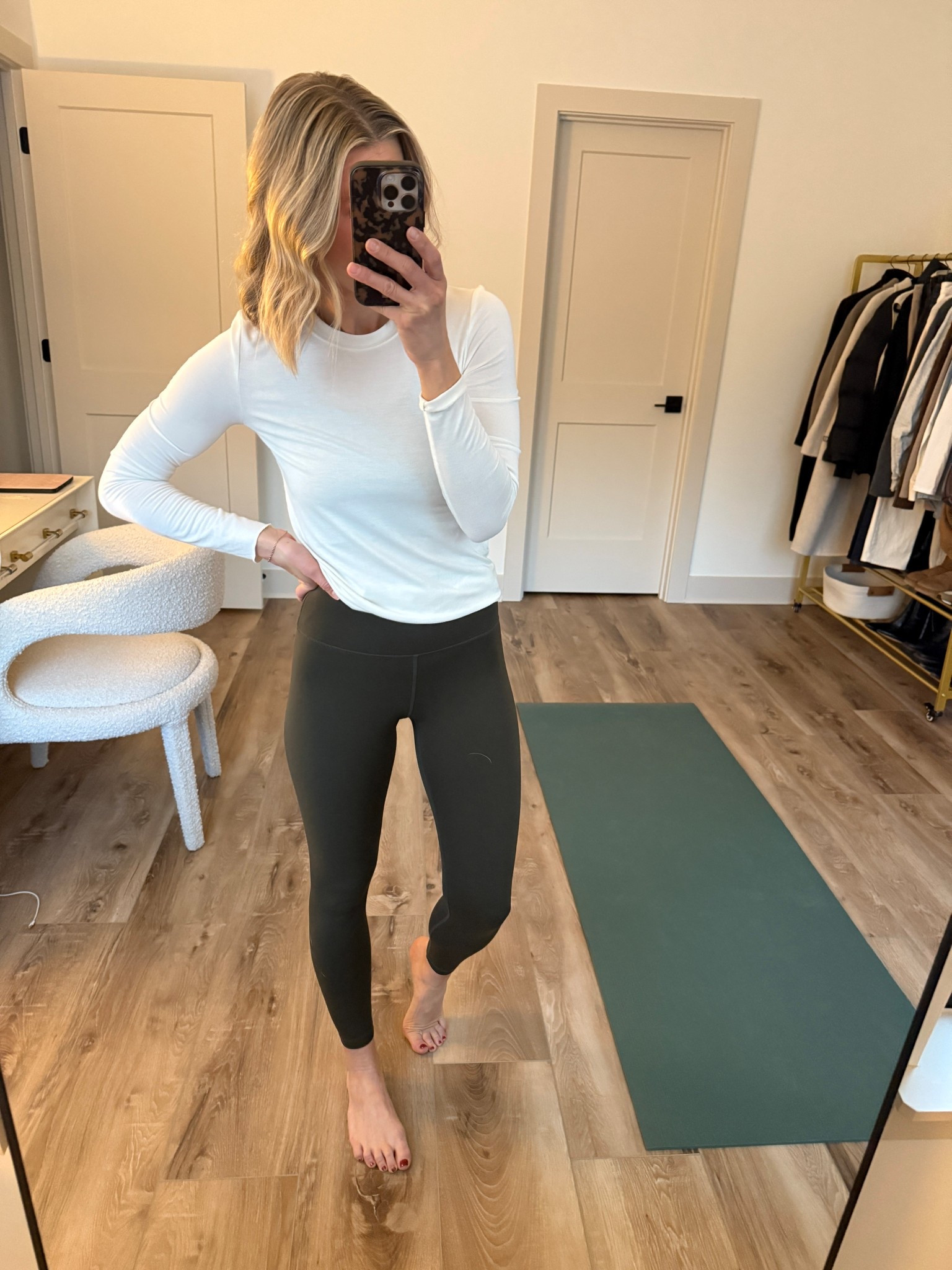 Wearing XS leggings, small sports bra (cakes under), small long sleeve 

#LTKActive #LTKOver40 #LTKfitnessgoals