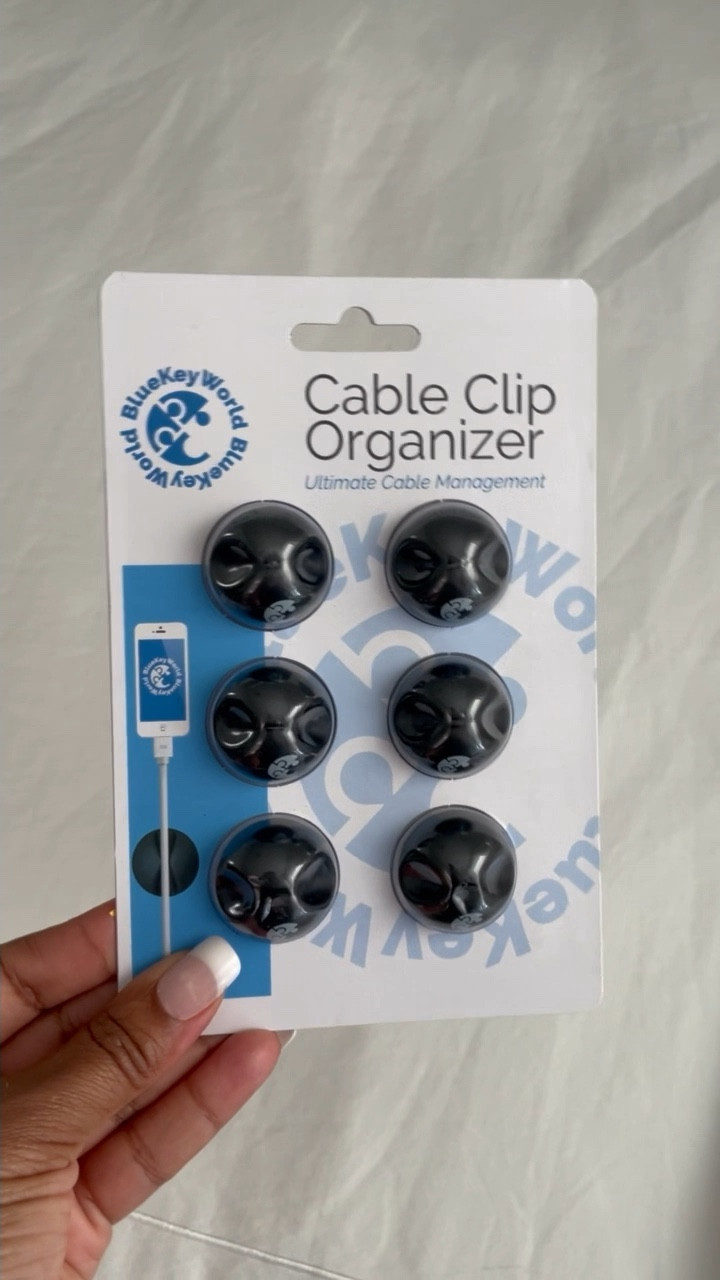 Best selling home decor/home improvement products from Amazon!

Cord management boxes, cord clip organizers 

#LTKHoliday #LTKSeasonal #LTKhome
