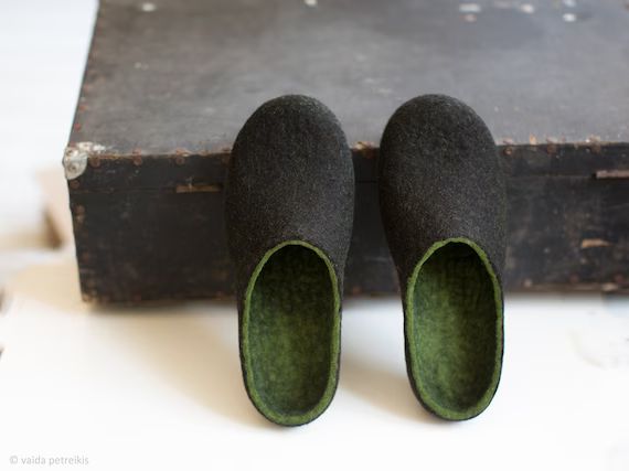 Felted Men Slippers Mens House Shoes Forest Green Black Brown | Etsy | Etsy (US)