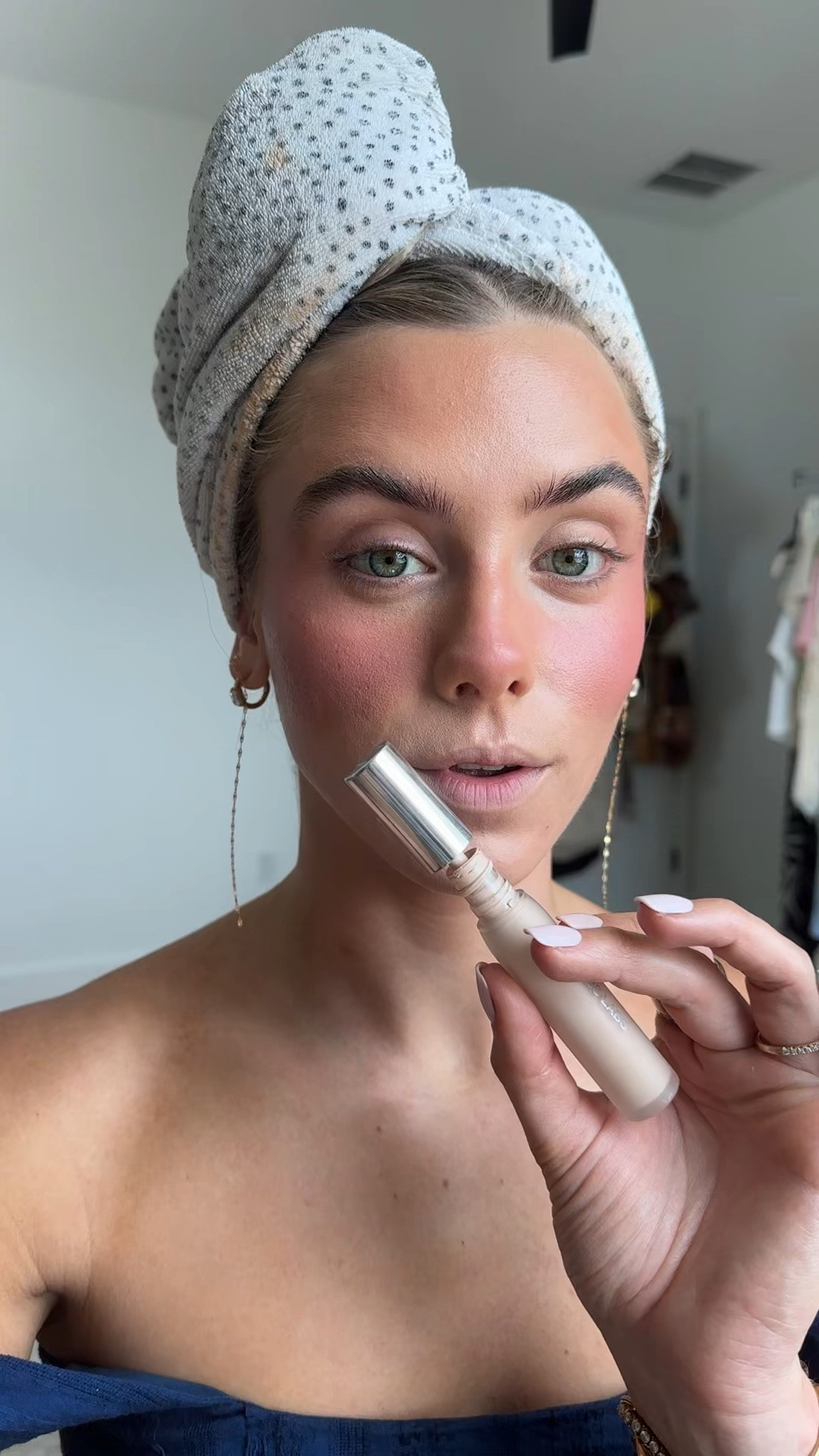 @hauslabs concealer! A long-wearing, non-comedogenic concealer that visibly blurs, brightens and conceals with medium, buildable coverage that de-puffs after 2 weeks of daily use. @Sephora    @kohls

#LTKgrwm #LTKBeauty #LTKselfcare
