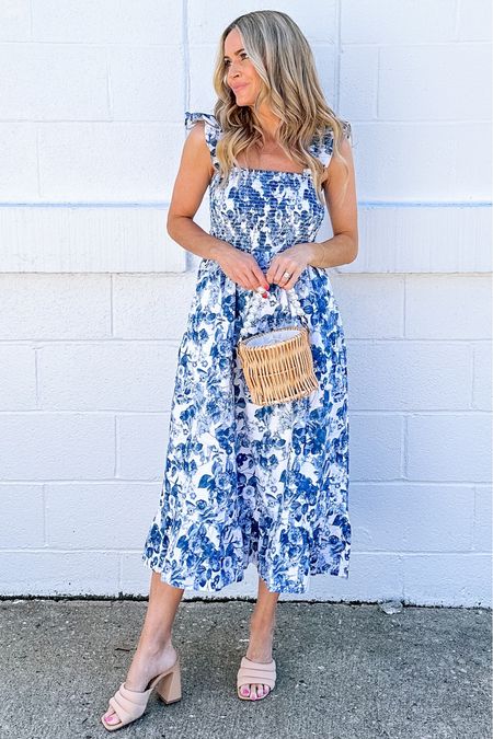 This is the perfect elevated casual dress for any summer event! It’s affordable and looks so much more expensive than it is!

Amazon find, amazon fashion, Amazon dresses, dresses under $100, feminine outfits for summer, summer style 

Follow my shop @roseykatestyle on the @shop.LTK app to shop this post and get my exclusive app-only content!

#liketkit #LTKSeasonal #LTKFind #LTKunder100
@shop.ltk
https://liketk.it/4aqYy

#LTKunder100 #LTKFind #LTKSeasonal