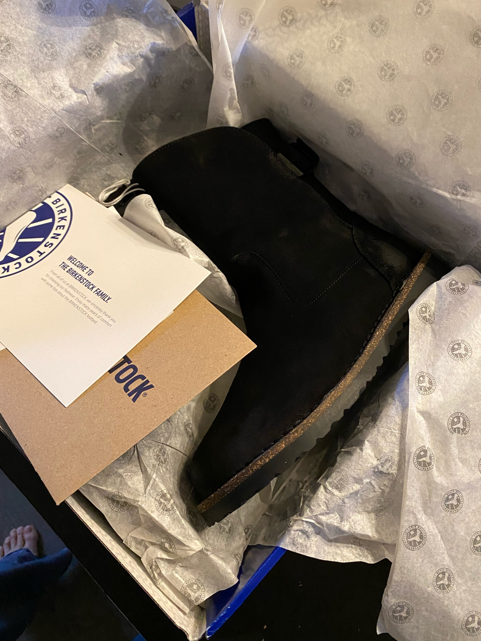 So excited about this new addition to my winter boot collection!  I’ve always worn my UGGS for the shear comfort and ease of on and off. But I wanted a replacement that was just a step up in style. Birkenstock came through!!  These shearling lined boots are comfortable and warm!  They come in three colors too. Also, I ordered these Wednesday night and they arrived today (Friday am)!!! Plus it’s Free shipping!

#LTKstyletip #LTKunder50 #LTKFind