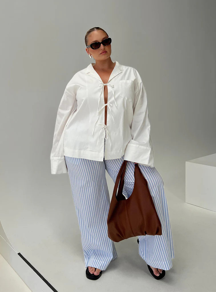 Spiri Shirt White Curve | Princess Polly US