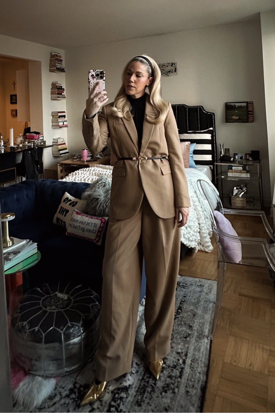 Neutral workwear, beige suit, thin gold and black leather belt, blazer style, gold pointed pumps, gold heels, satin headbands

#LTKWorkwear #LTKFindsUnder100 #LTKShoeCrush