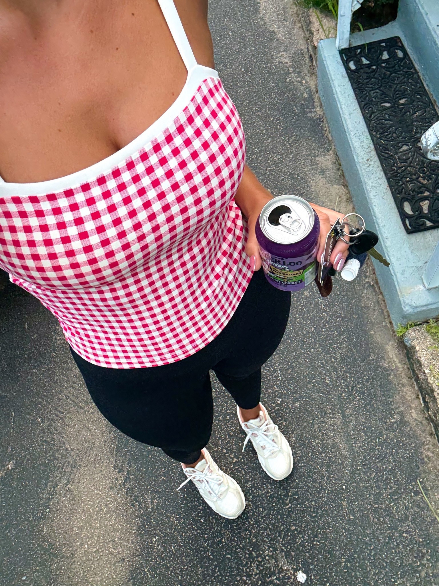 This workout top and these sneakers😍🤌🏼

#target #workout #workoutset #abercrombie #sneakers #dsw #newbalance #summeroutfit #leggings

#LTKActive #LTKShoeCrush #LTKSummerEdit