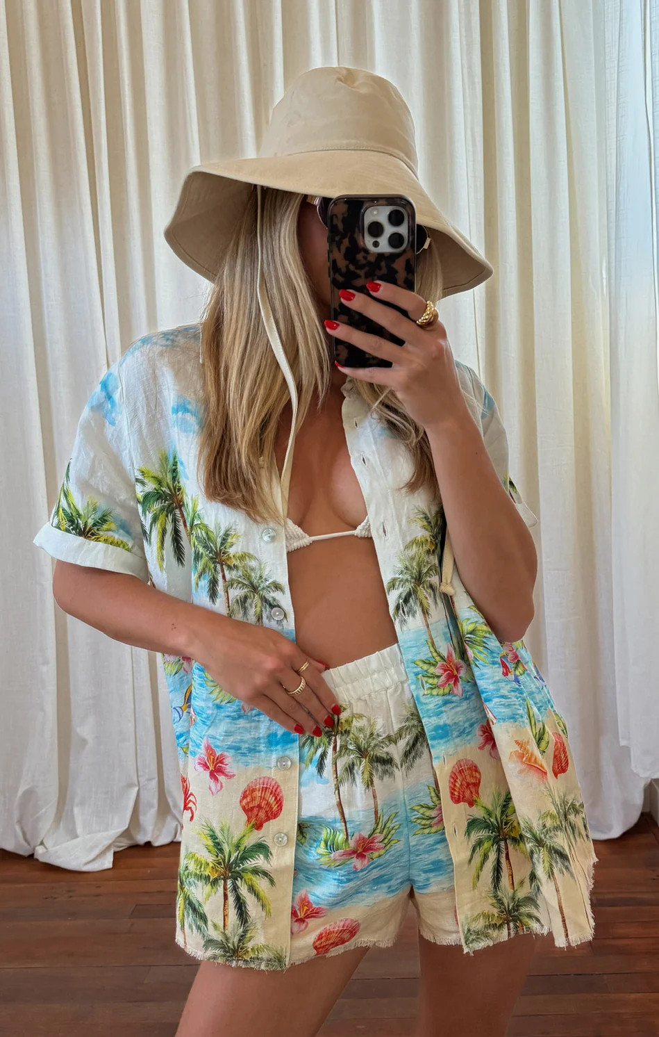 Lack of Color Holiday Bucket Hat ~ Beige Canvas | Show Me Your Mumu