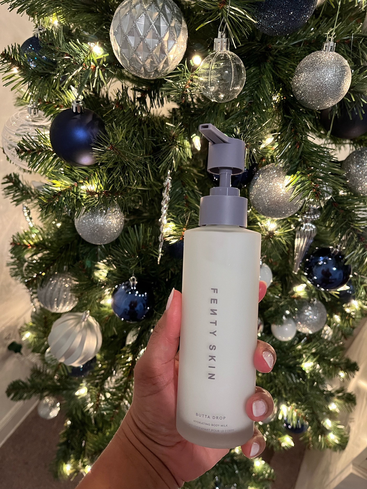 Holiday gift ideas 🎁🎄This is the best lotion. The formula is lightweight yet still hydrating. Light scent but just right...

#LTKFindsUnder50 #LTKHoliday #LTKGiftGuide
