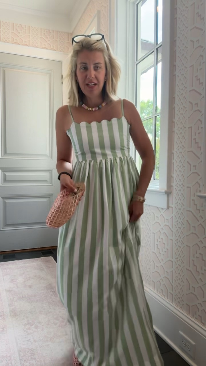 Yes, when you thought deals couldn’t get any better…here we go! This Belk dress is so good and on major sale!
I’m in xs and 8 jelly. 

*Use my code CATHERINE20 for 20% off Orders of $100+ at Anthropologie 
*Dates: Thursday 6/25 – Sunday 6/28

Codes:
Allie +Bess - Catherine20 for 20% off
Erin McDermott - mixandmatch 25% off

#LTKdayinmylife #LTKOver40 #LTKSaleAlert