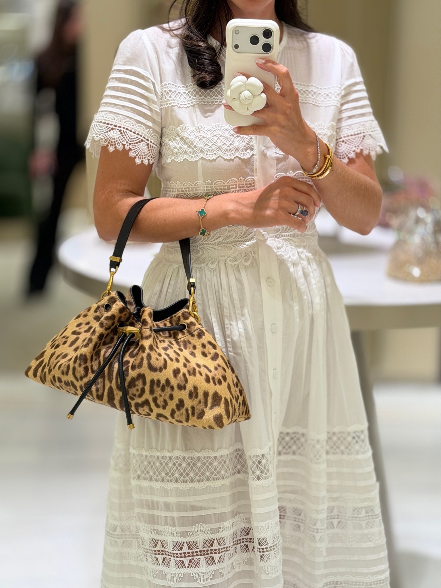 With A/W just around the corner, I like to invest in a new handbag and I love the newer ‘Cinch’ design from #jimmychoo - this size is versatile for day to evening and the animal print adds interest to a simple black or brown look! AD

#LTKluxury #LTKbag #LTKeurope