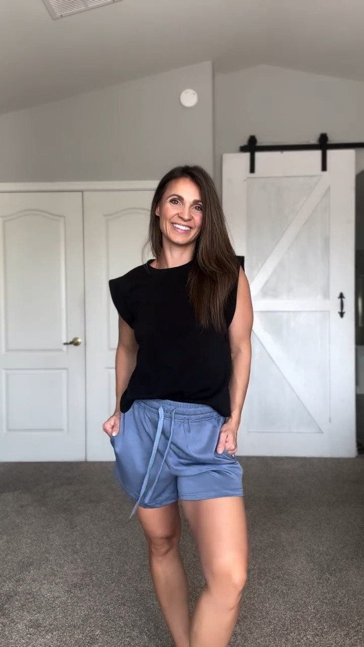 Nothing beats cozy + chic sleepwear, and these Grecerelle pajama sets are proof. The black and blue are both staples on their own, but I love how versatile they are together—mixing and matching makes them feel brand new every time. Soft, comfy, and effortlessly stylish for lounging or bedtime.

#grecerellestyle #pajamasetobsessed #cozychic #loungeweargoals #mixandmatchstyle

#LTKActive #LTKPetite #LTKTravel