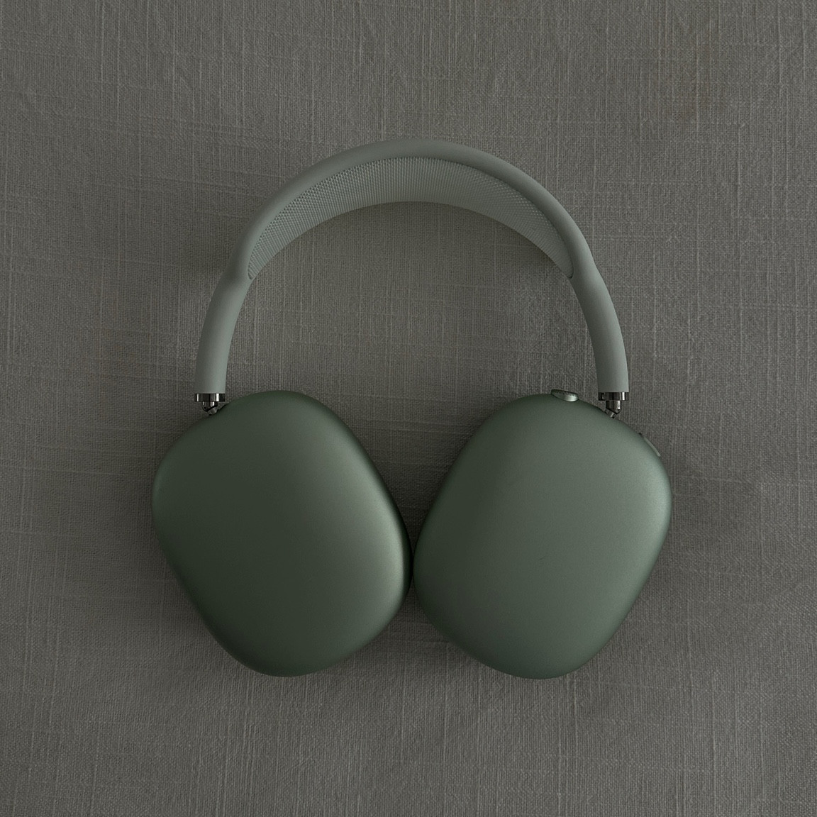 the besssst! drowns out any outside noise 🎧