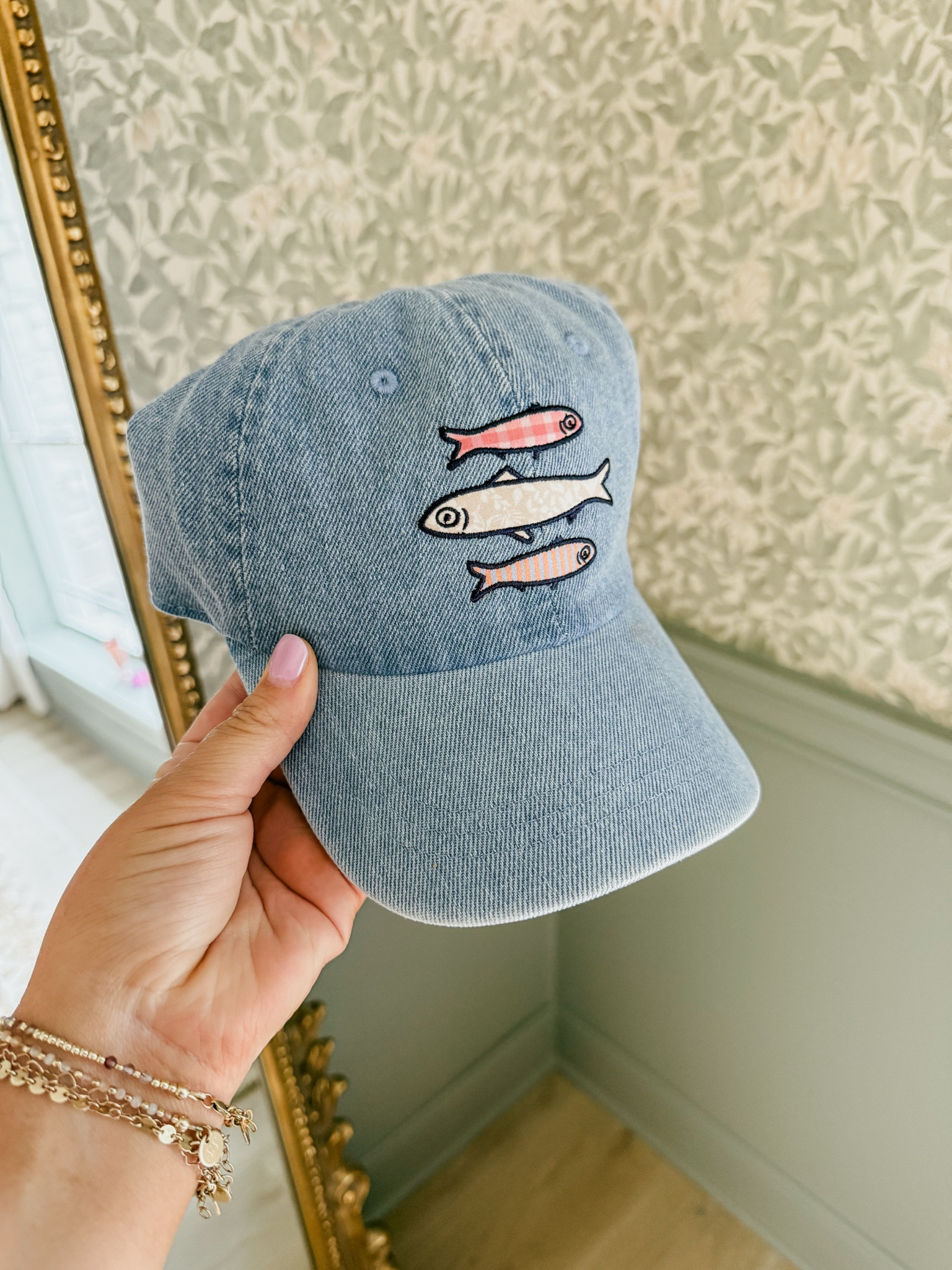 Love this hat! I’ll be living in this at the beach this summer! 

THEBLOOMINGNEST hat fish summer beach 

#LTKStyleTip #LTKSeasonal