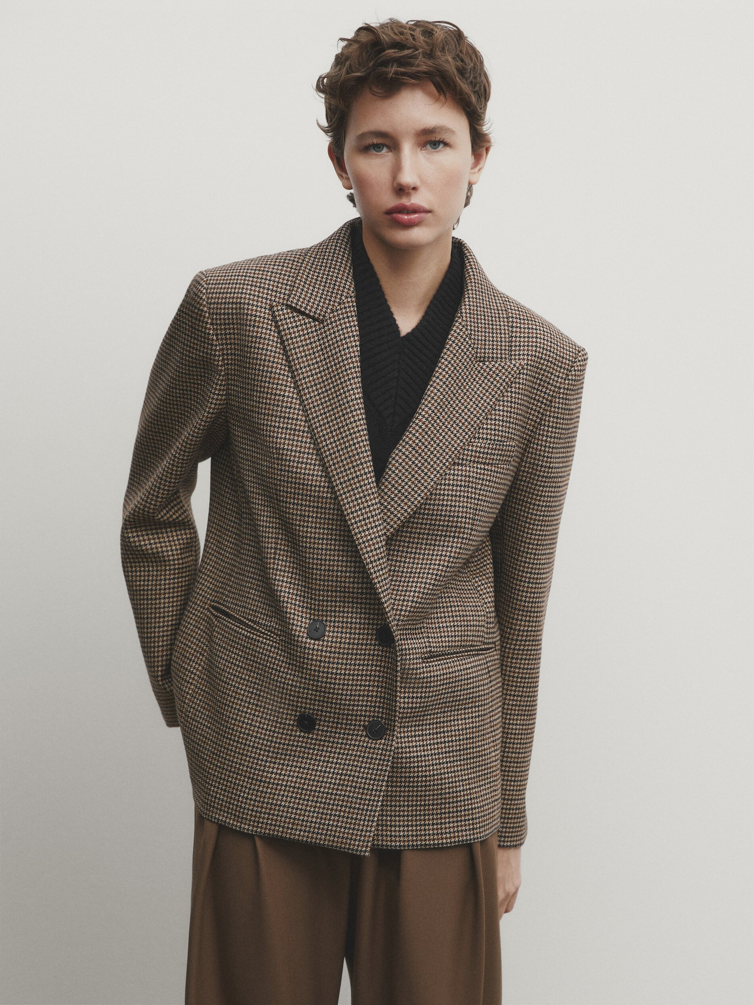 Houndstooth double-breasted blazer | Massimo Dutti UK