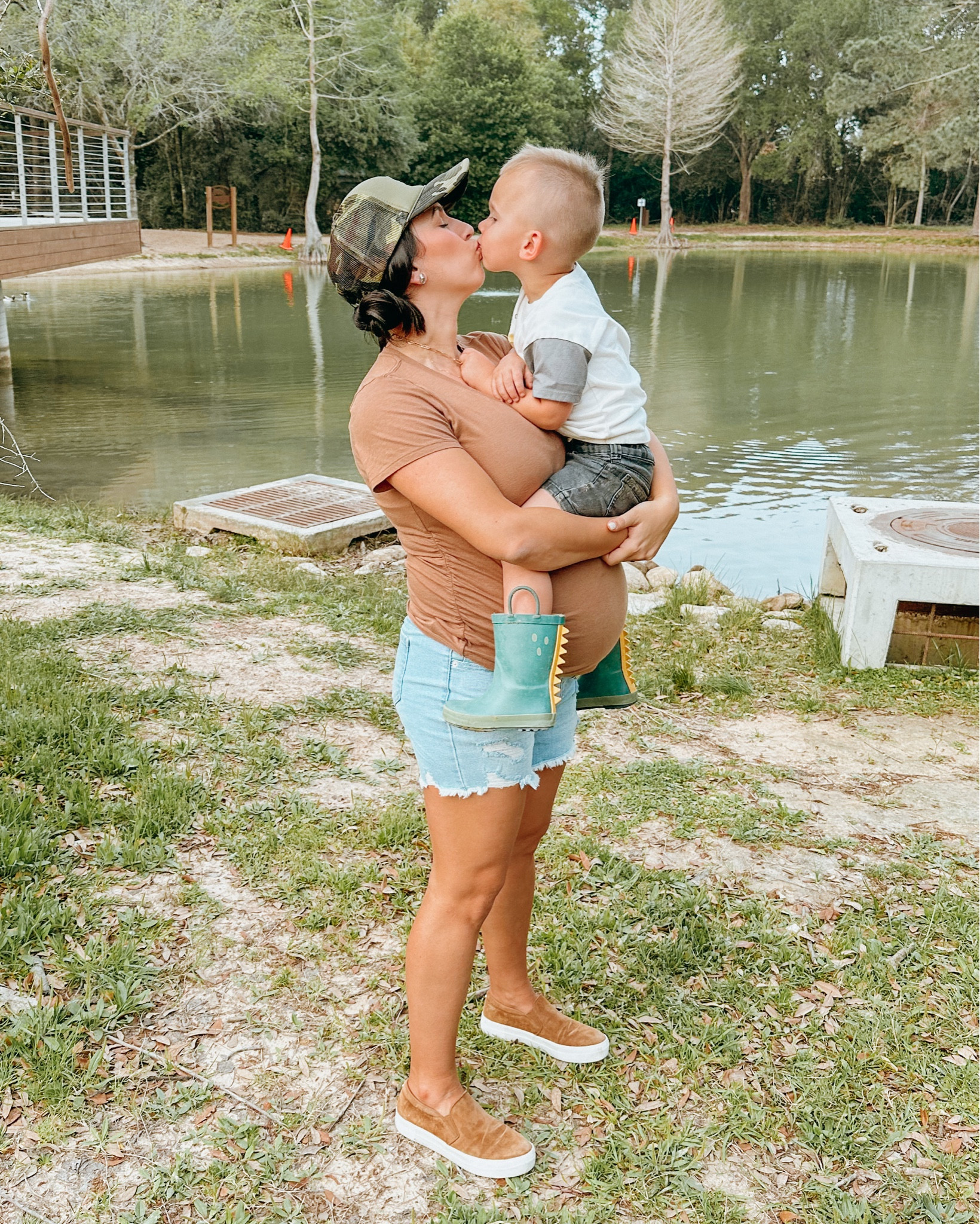 Bump outfit 💛

Maternity shirts are from Walmart! Wearing a medium. 

Maternity tee is target - wearing a medium. 

Steve Madden sneakers are TTS. sharing similar options! 

Trucker hat 

#LTKbump #LTKshoecrush #LTKunder50
