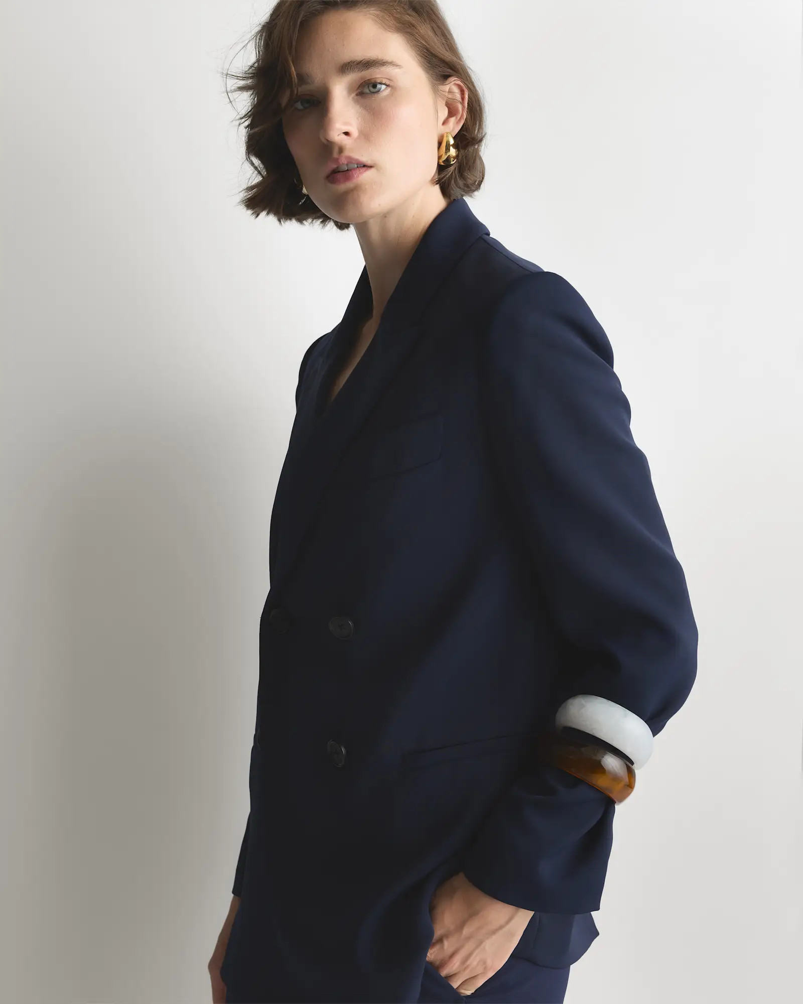 Stretch Crepe Relaxed Double-Breasted Blazer in Navy | Quince